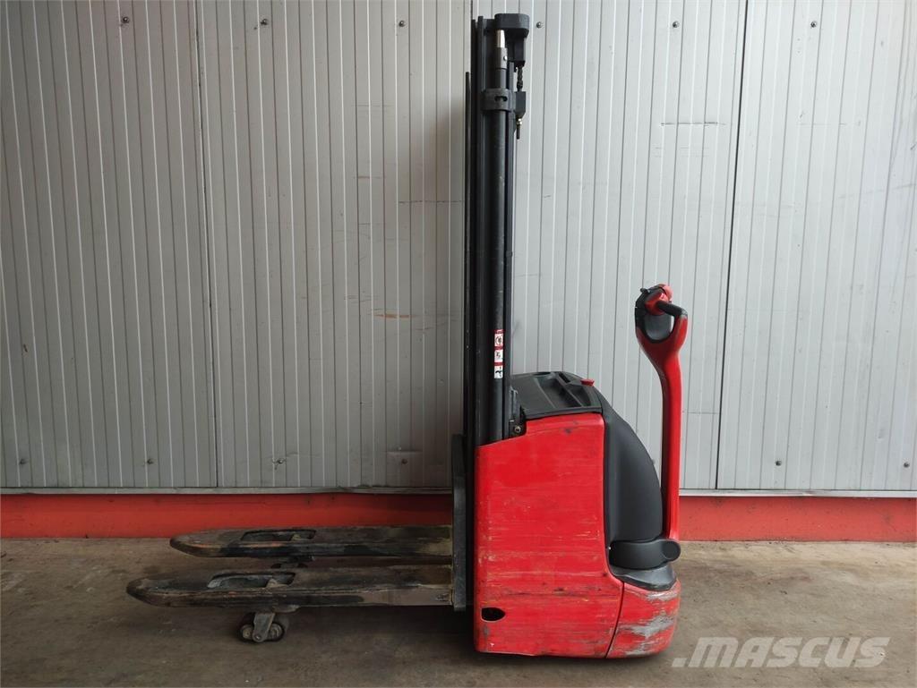 Linde L12 i Transpallet uomo a terra