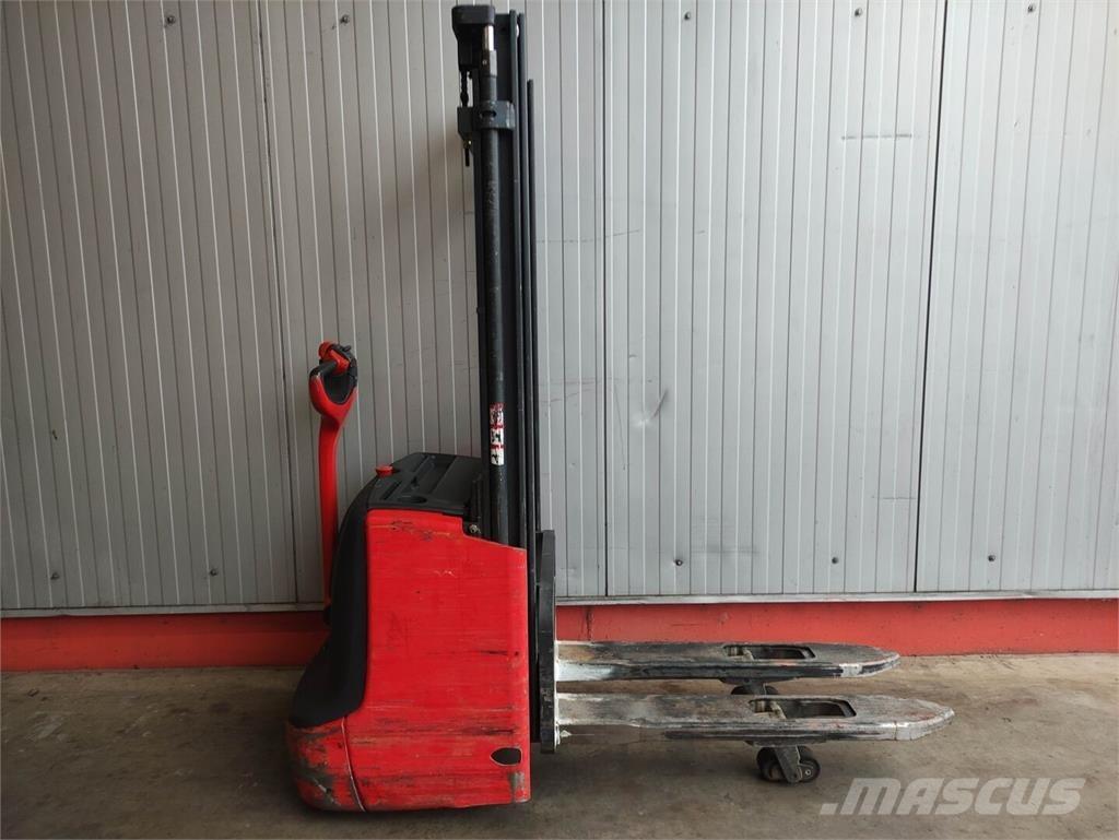 Linde L12 i Transpallet uomo a terra