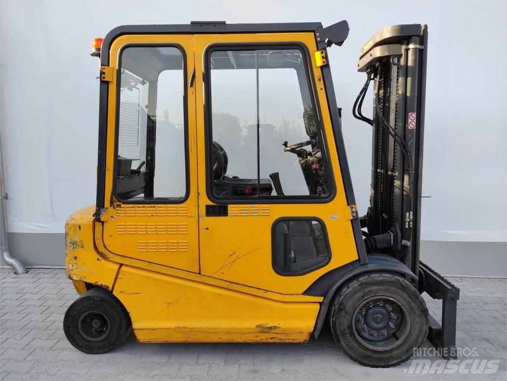 Om-Pimespo XE40 Carrelli elevatori elettrici