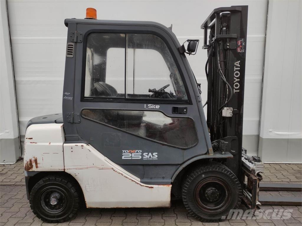 Toyota 02-8FDF25 Carrelli elevatori diesel
