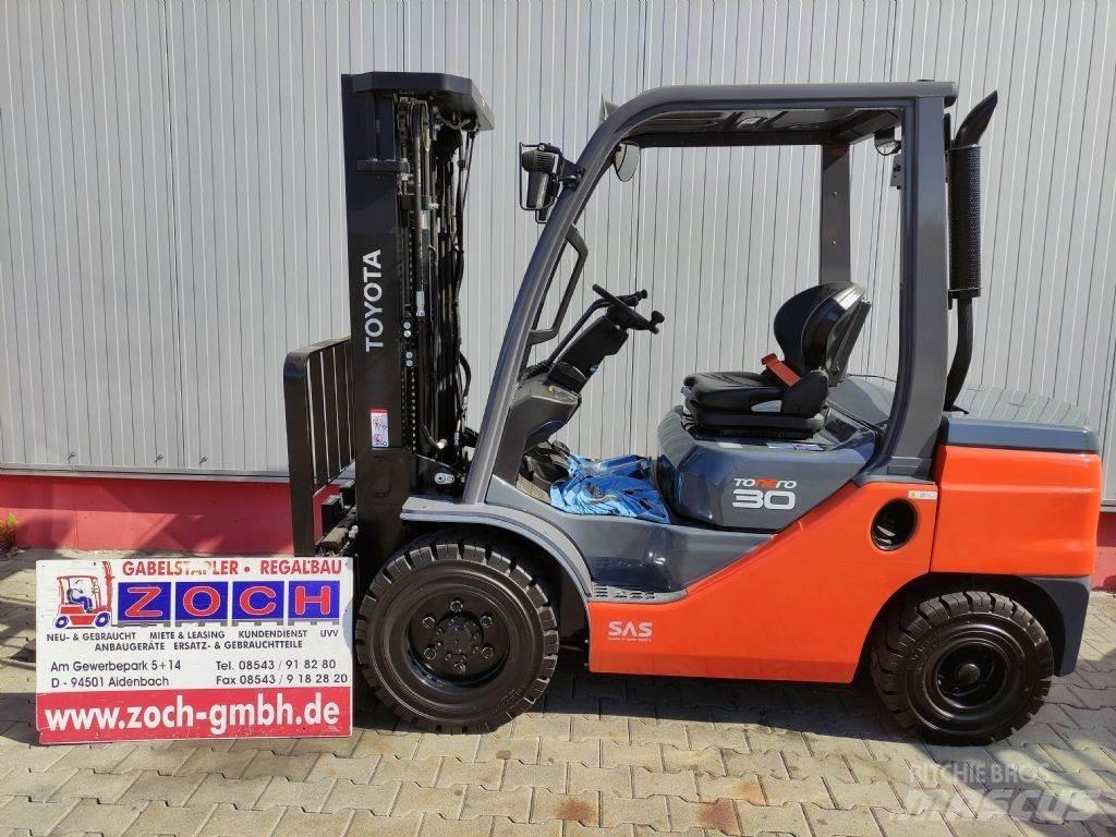Toyota 52-8FDF30 Carrelli elevatori diesel