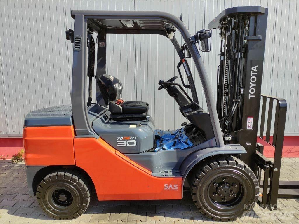 Toyota 52-8FDF30 Carrelli elevatori diesel