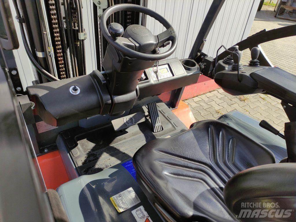 Toyota 8FBMT40 Carrelli elevatori elettrici