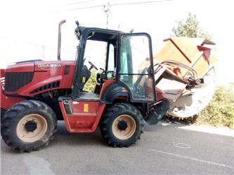Ditch Witch RT120