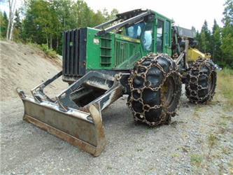 John Deere 748 H