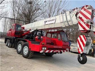 Tadano TG700E
