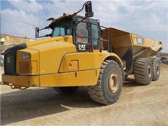 Caterpillar 745