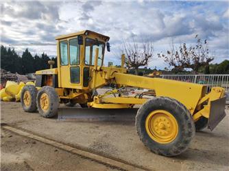 John Deere 570 A