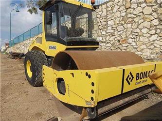 Bomag BW213D-5