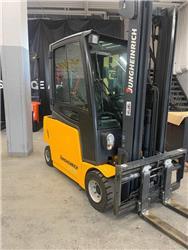 Jungheinrich EFG 320