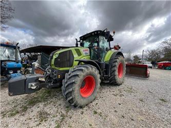 CLAAS Axion 830 Cebis