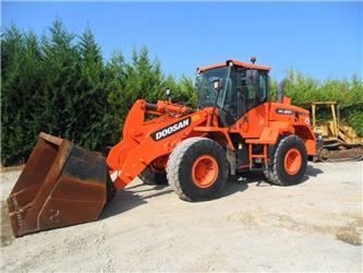 Doosan DL 250-3 high lift