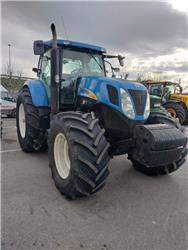 New Holland T 7060