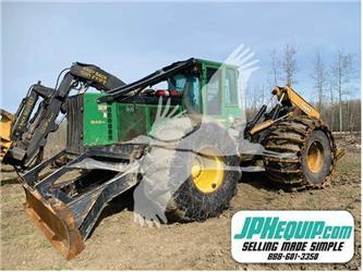 John Deere 848H