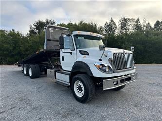 International 7600