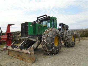 John Deere 748 H
