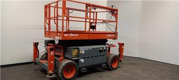 SkyJack 6832 RTE