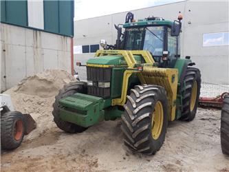 John Deere 7600