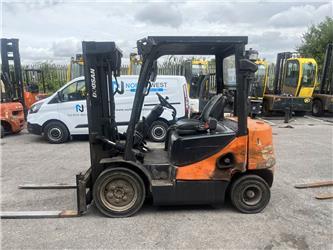 Doosan D25S-5