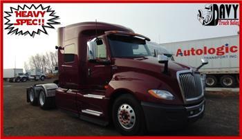 International LT 625