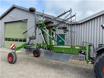 Fendt Former 880