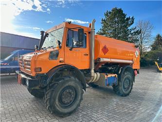Unimog U5000