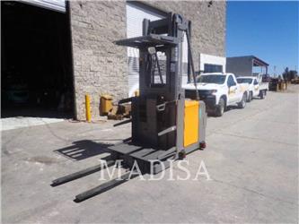 Caterpillar LIFT TRUCKS EKS308