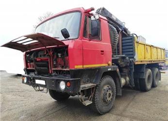 Tatra T815 + Hiab 140