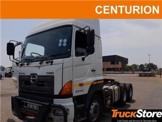 Hino 700 6X4