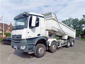 Mercedes-Benz Arocs 3243