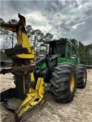 John Deere 643L