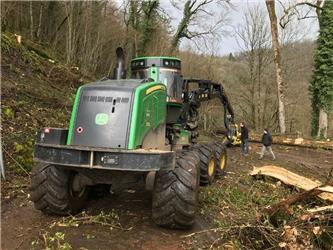 John Deere 1270G