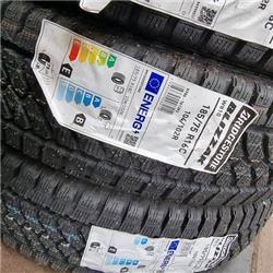 Bridgestone W810
