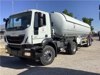 Iveco Trakker 420
