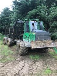 John Deere 1210E