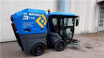 Mathieu MC 110