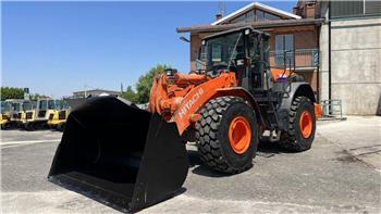 Hitachi ZW220-5B