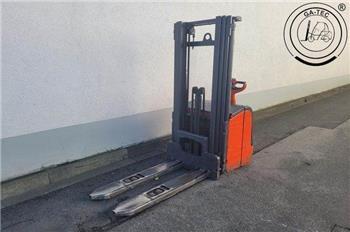 Linde L16i Triplexmast