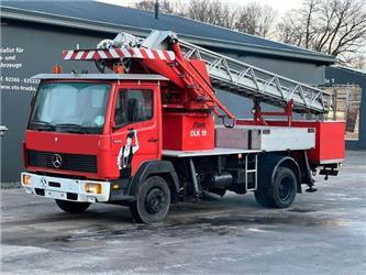 Mercedes-Benz 1120/37 m. Metz Leiterwagen