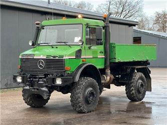 Unimog U 2450L EU1 BDF Zugmaschine AHK Hydraulik