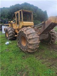 John Deere 648E