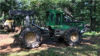 John Deere 648H