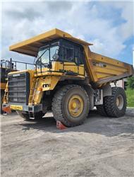 Komatsu HD605-7