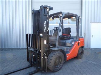 Toyota 52-8FDF30