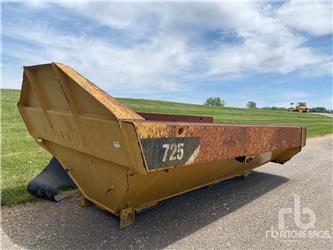 Caterpillar 725