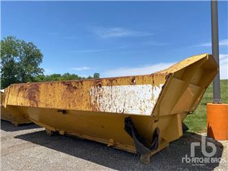 Caterpillar 740