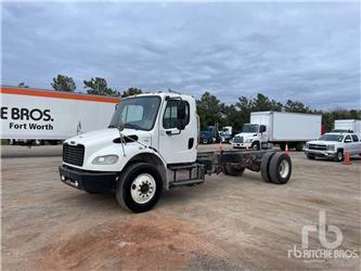 Freightliner M2 106