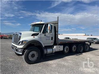 International 7600