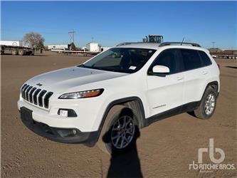Jeep CHEROKEE LATITU