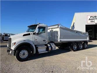 Kenworth T-880
